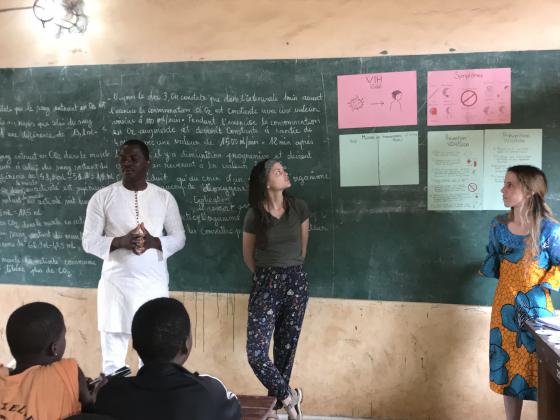 SENSIBILISATION DES ELEVES DU CEG MALE DANS LA COMMUNE D'AVRANKOU.