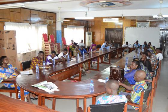 L'ONG AVIMERO DONNE UNE SESSION DE FORMATION AUX BENEVOLES DE L'OUEME.